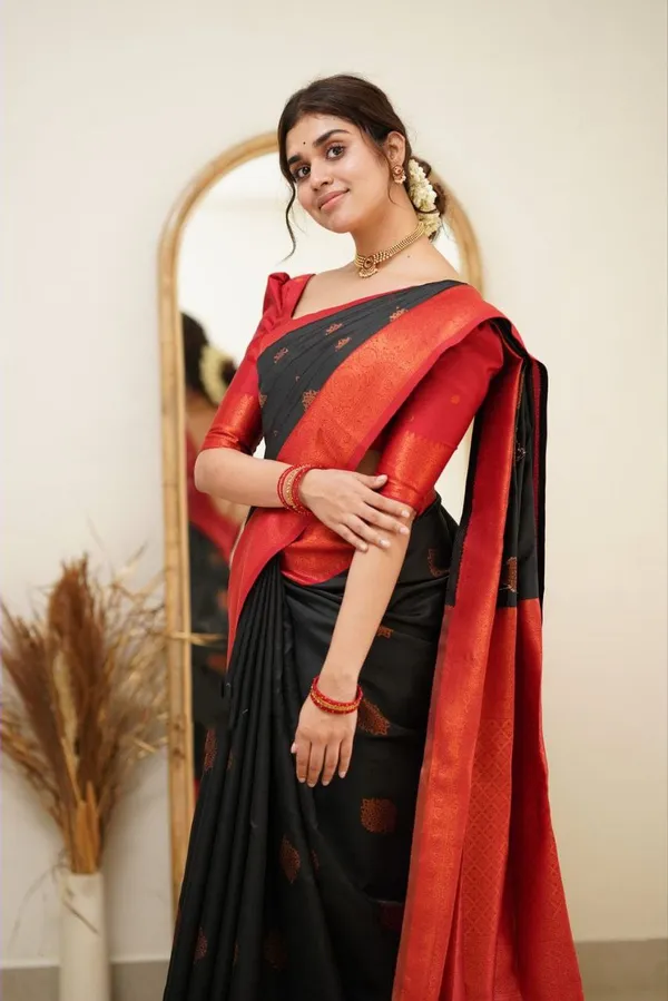BLACK_KANJIVARAM_SILK__SAREE